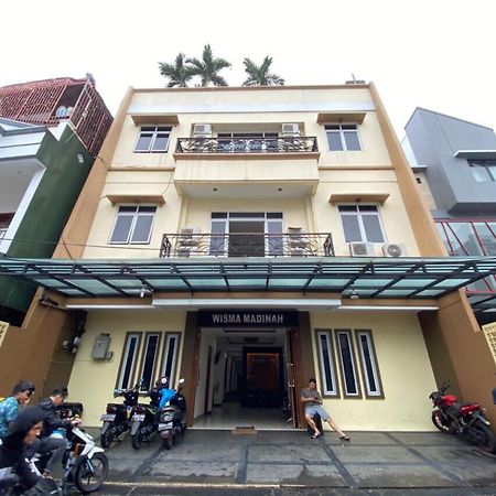 Oyo 2357 Syariah Grand Raudhah Ξενοδοχείο Τζακάρτα Εξωτερικό φωτογραφία