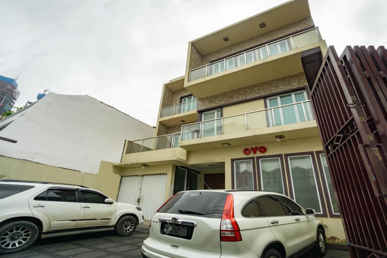 Oyo 2357 Syariah Grand Raudhah Ξενοδοχείο Τζακάρτα Εξωτερικό φωτογραφία