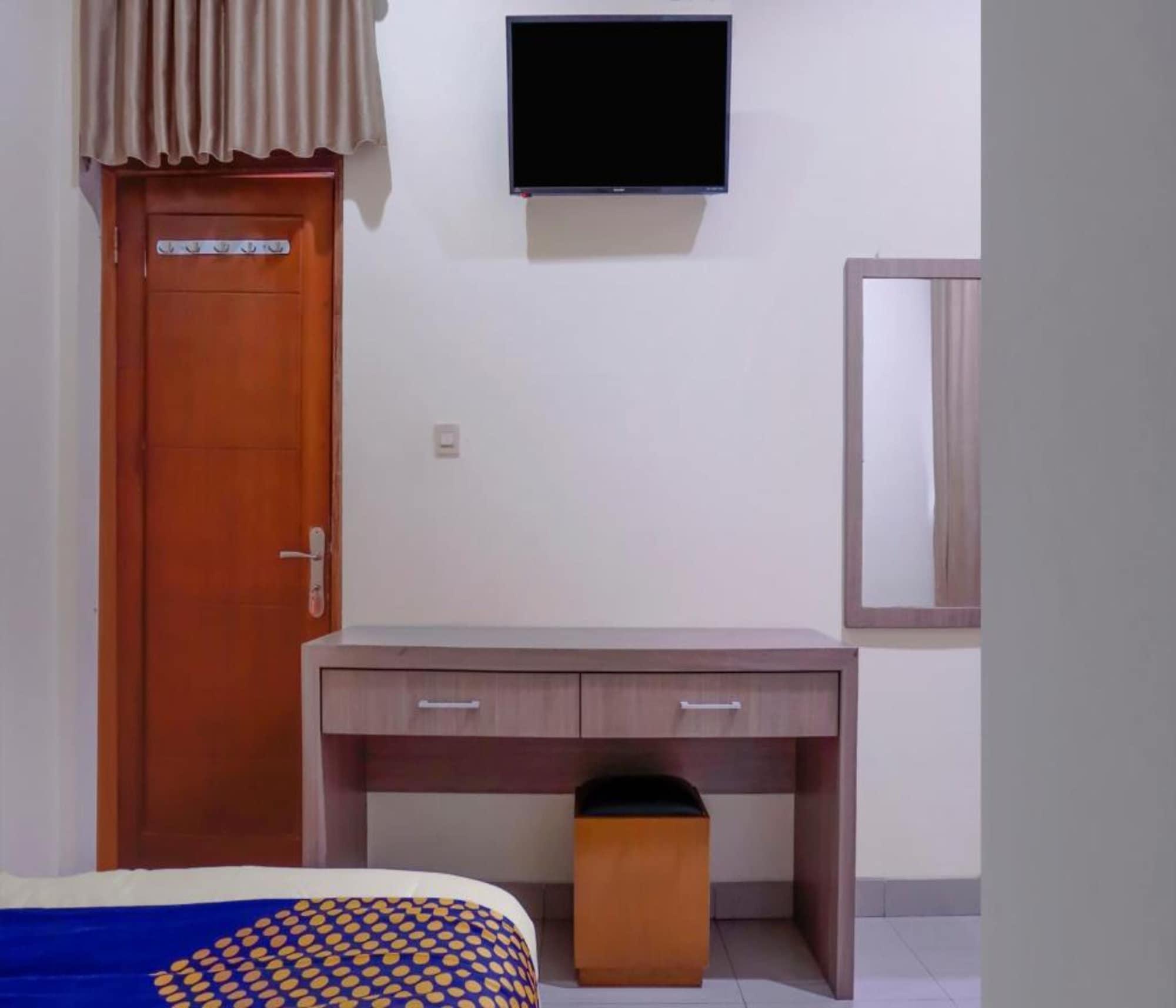 Oyo 2357 Syariah Grand Raudhah Ξενοδοχείο Τζακάρτα Εξωτερικό φωτογραφία